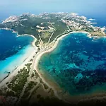 A 200 Metri Dalla *